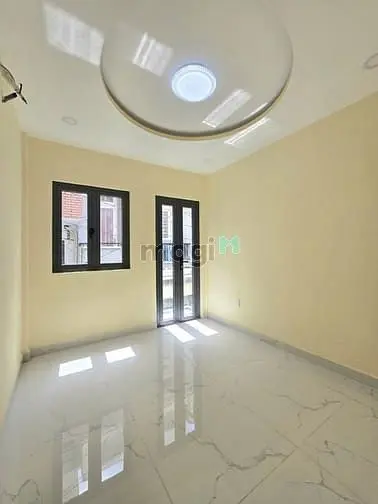 Giảm 400Tr- Bán Nhanh Hẻm Nguyễn Hồng Đào- Dt 3X10- Đúc 1 Lầu Mới