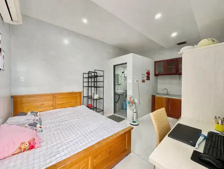 Trống Sẵn Phòng Ngay Thảo Điền , Studio Đủ Nội Thất Phòng Nhiều Ánh Sáng Thoáng