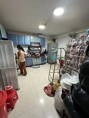 Mặt Tiền Đông Hồ, Lý Thường Kiệt. 72 M2 X 4 Tầng.