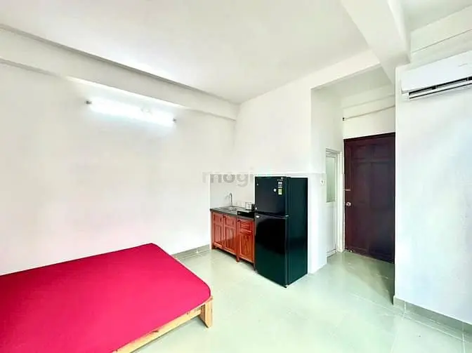 Phòng Xinh Đón Nắng Gần Siêu Thị Lottemart Quận 7