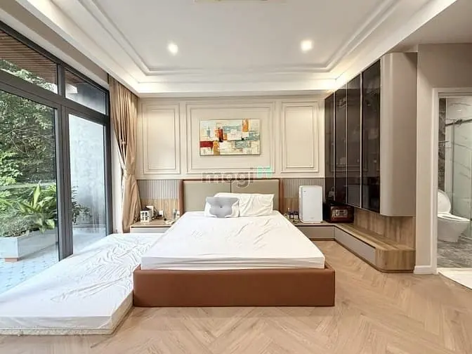 Biệt Thự Quận 5 - 160M2 (7.7X20) A4 - Nguyễn Chí Thanh, P. An Đông, Q5