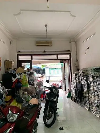 Mặt Tiền Đông Hồ, Lý Thường Kiệt. 72 M2 X 4 Tầng.