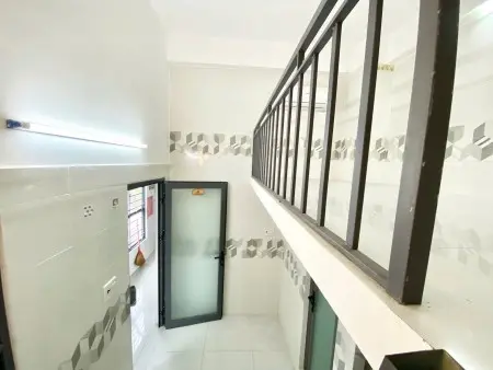 Phòng Mới Gác Lửng 1M8 - Ngay Ngã Tư Bình Thái - Đi Bộ Đến Cđ Kỹ Nghệ Ii - Full Nội Thất