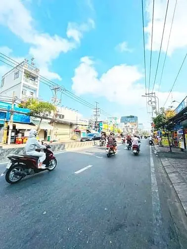 Vị Trí Hot! Nhà Cấp 4 7X34M Mặt Tiền Kinh Doanh Huỳnh Tấn Phát, Quận 7