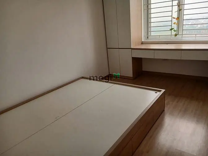 Bán Căn Hộ Chung Cư Việt Hưng Tầng 14 Ct10 .5,5 Tỷ