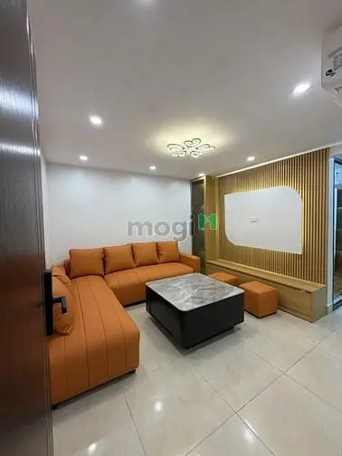 Mua Nhà Ở Luôn 3,65 Tỷ Tầng 3 Tập Thể Thành Công View Hồ 2Pn 2Vs