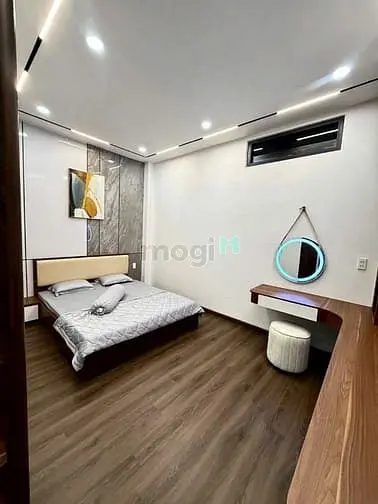 Tân Bình - Hẻm Xe Hơi - Thang Máy - Hoàn Công Đủ - 63M - Nhỉnh 14 Tỷ