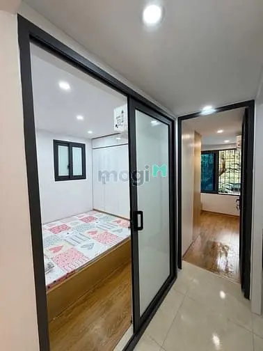 Mua Nhà Ở Luôn 3,65 Tỷ Tầng 3 Tập Thể Thành Công View Hồ 2Pn 2Vs