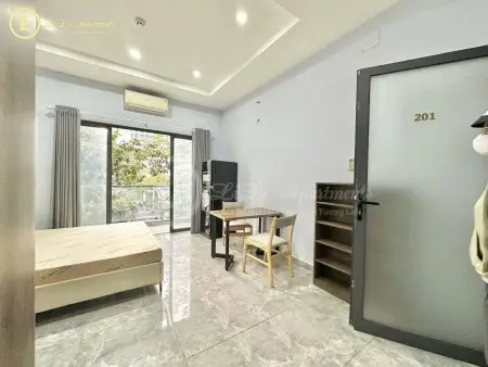 Căn Hộ Studio Ban Công Rộng_Ngay Đảo Kim Cương_View Nhiều Cây Xanh Hoà Hợp Với Thiên Nhiên