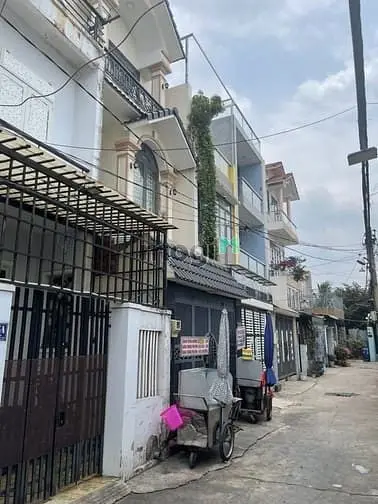 Bán Nhà Trọ 100M2 Long Thạnh Mỹ - Ngang 5.4M - Thu Nhập 10Tr/Tháng