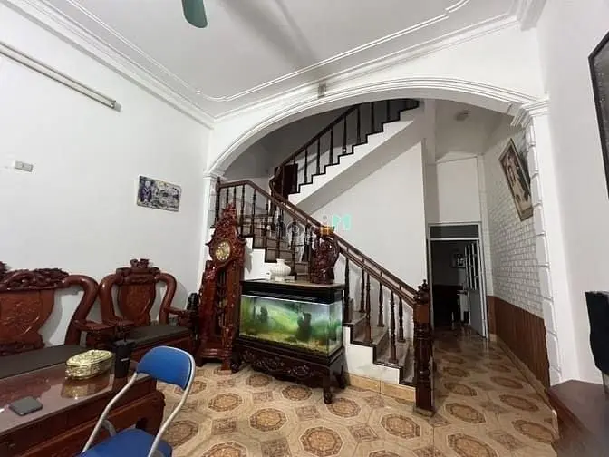 Bát Khối – Long Biên – Ô Tô Tránh – 97 M2 – 3 Tầng – Mt 5 M – Giá 14.Ỷ