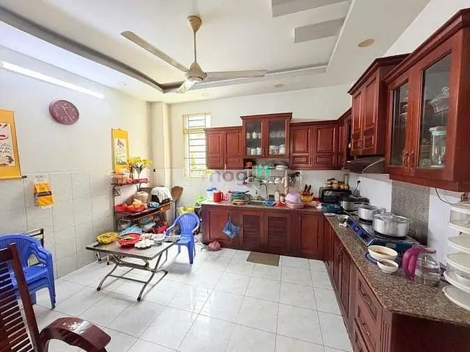 Mặt Tiền Đường - Lý Thường Kiệt - Lạc Long Quân - 4 Tầng - Kd Đa Nganh