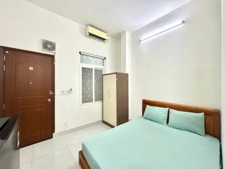 Phòng Full Nội Thất Xịn Sò Mới 100% Ngay Tân Thuận Tây Gần Đại Học Nguyên Tất Thành