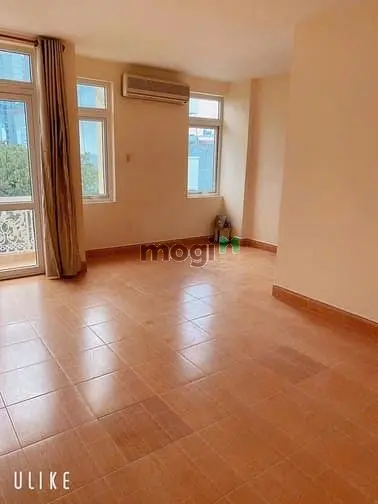 Bán Khách Sạn Mặt Tiền 20H Yên Thế ,P2 Tân Bình.