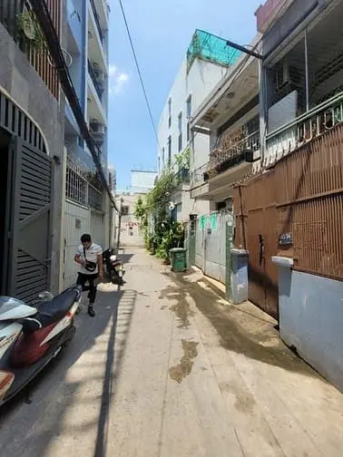 Hxh Quốc Lộ 13 - Sát Bến Xe Miền Đông - 3 Tầng 5Pn - Chỉ 9.2 Tỷ