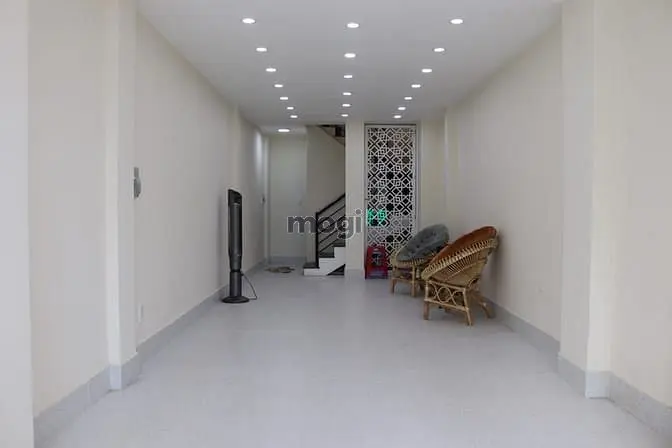 Bán Nhà Mặt Tiền 56 Phan Đình Phùng, P. Cầu Kiệu, Tphcm