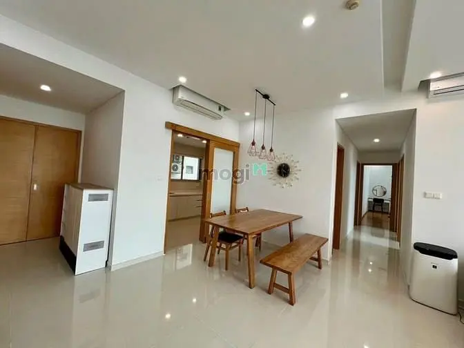 Chung Cư Cộng Hòa Plaza Chỉ 15Tr Cho Căn 3P Ngủ 120M2 Có Nội Thất