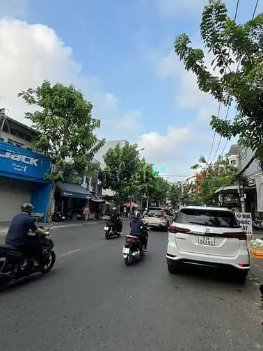 Cho Thuê Nhà Mặt Tiền Ngang Lớn Nguyễn Phúc Chu Tân Bình Giá Rẻ