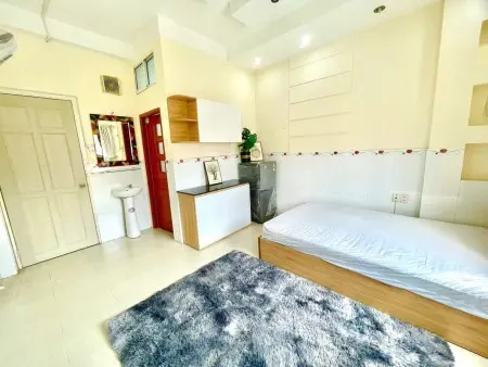 Phòng Trọ Giá Rẻ Q1 Đường Phạm Ngũ Lão Rộng 25M2-Cửa Sổ Siêu Thoáng - Gần Đh Khxh & Nv