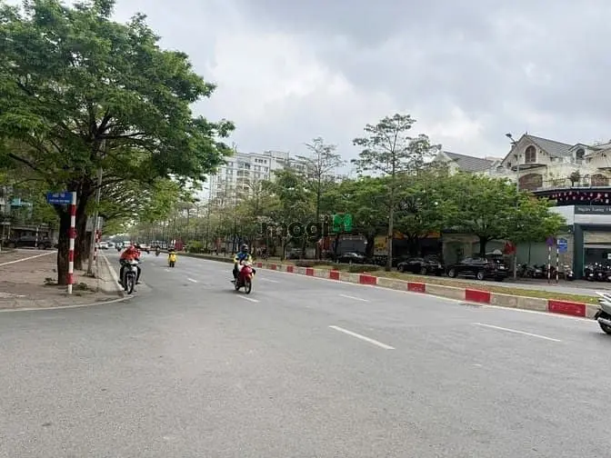 Chu Huy Mân – Long Biên – Ô Tô Tr – 79 M2 – C4 - Mt 7 M - Giá 22.2 Tỷ