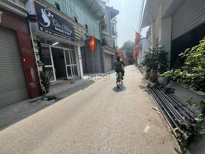 Bát Khối – Long Biên – Ô Tô Tránh – 97 M2 – 3 Tầng – Mt 5 M – Giá 14.Ỷ