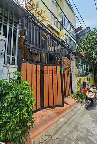 Mặt Bằng Cực Xịn (4,5X15M) Mt Đường Đỗ Quang - Thảo Điền, Q2. Giá 25Tr