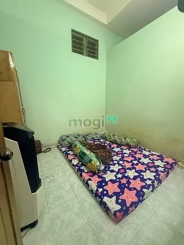 Mt Lòng Chợ Hàng Xanh - Ngay Ngã Tư - Đường 10M Thông - 13.6 Tỷ