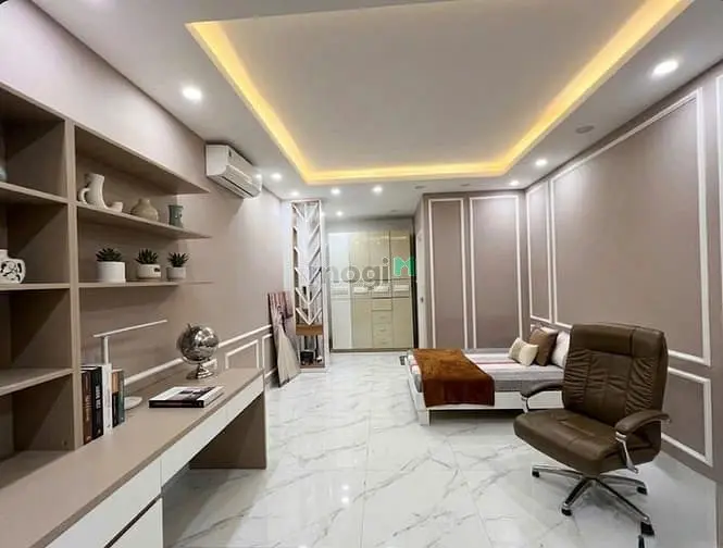 Nhà Căn Góc 2 Mặt Tiền Rộng Cộng Hòa 100M2 4 Tầng Ngang 5M