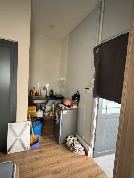 Phòng Ban Công Full Nt - Sát Hutech, Gtvt, Uef, Hồng Bàng