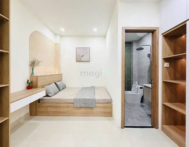 Nhà 2 Tầng Nở Hậu Phú Nhuận - Sát Chợ Cây Quéo - 5.7 Tỷ