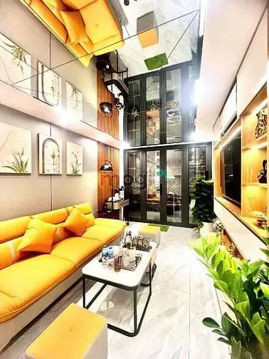 🏡 Hoàng Hoa Thám - Ngõ Nông - Thang Máy - Không Quy Hoạch - 9.75 Tỷ