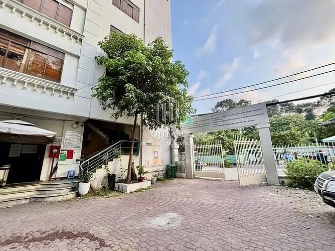 Ngang 11M - Cho Thuê Toà Nhà 89 Cách Mạng Tháng 8, Quận 1 - Dtsd 800M2