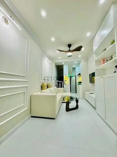 Giá: 1 Tỷ 945 Tl Nhà Căn Góc 2 Mặt Tiền Hẻm 3M Đường Phạm Văn Đồng Bth