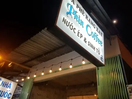 Cho Thuê Phòng Trọ 16M2 (Có Gác,Toilet Và Lối Đi Riêng) Mặt Tiền Đường Tmt13 (Hướng Ra Đường Song Hành) Có Hình