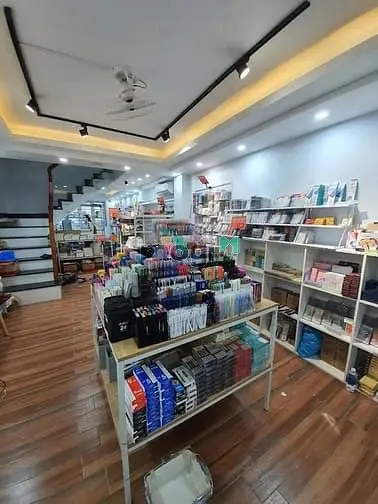 Cho Thuê Nhà Ngã Tư Huỳnh Văn Bánh Và Trần Huy Liệu - Dt 4X20M, 6Tầng