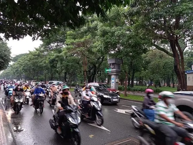 Cho Thuê Mặt Bằng 3,3X12M 18Tr/Th Mặt Tiền Sầm Uất Võ Thị Sáu, Quận 1