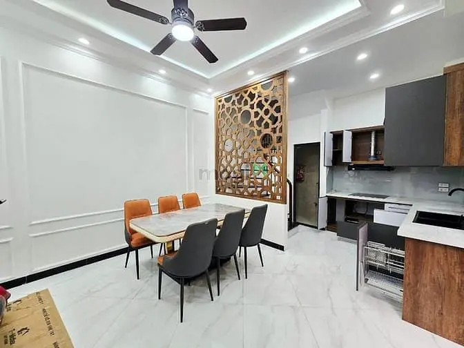 Nhà Đẹp Long Lanh Ngõ 67 Văn Cao, Giá 7.75 Tỷ, 30M2X5T, Ảnh Thật