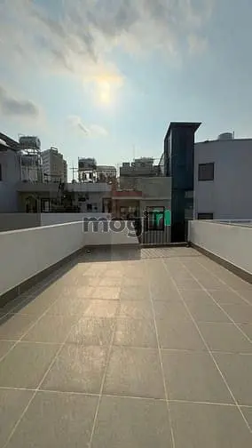 Đường 6M Khu Phân Lô Bàn Cờ - Hẻm 730 Lạc Long Quân - 4 Tầng - Có Gara