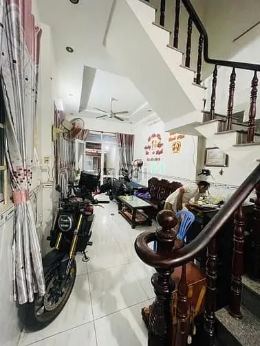 Nhà Hẻm Xe Tải - Hồ Văn Long - Bình Tân - Vừa Ở Vừa Cho Thuê - 12.5T