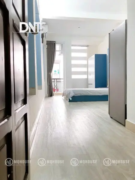 Cho Thuê Phòng Bancony Ngay Trường Đại Học Kinh Tế Isb, Chợ Tân Định Q1