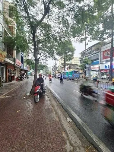 Siêu Phẩm Mặt Tiền Lý Thường Kiệt - Ngang 12M Vỉa Hè Siêu Rộng