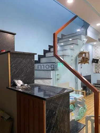 Bán Nhà 1 Trệt 1 Lầu Đường 10 Phước Bình