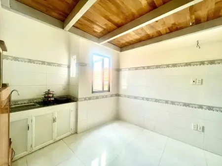 Gác Lửng Đầy Đủ Tiện Nghi, Cửa Sổ, Không Chu Chủ 8' Đi Đh Công Thương, Aeon Tân Phú