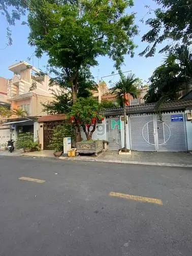 Biệt Thự Cho Thuê -Mặt Tiền Ba Vì, Phường Hòa Hưng (P.15, Quận 10