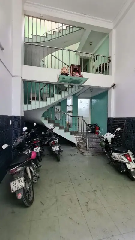 Cho Thuê Phòng Trọ Trong Nhà 3 Tầng - Quận 7