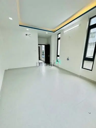 Giá: 8,8 Tỷ! Nhà Phố 4 Tầng Khu Tên Lửa- Mt Đường Bùi Hữu Diện