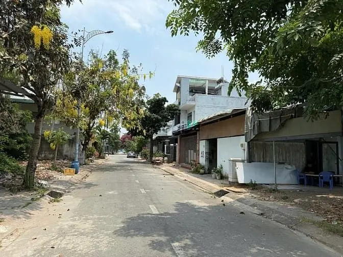 Bán Lô Đất 147M2 Đường 3C Khu Tái Định Cư Phước Thiện Cạnh Vinhomes