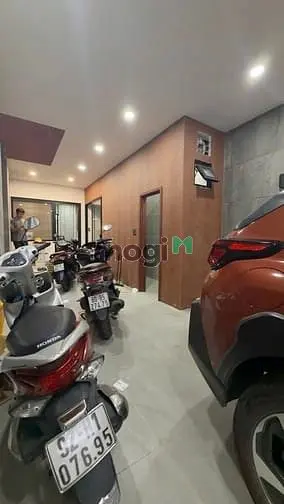 Đường 6M Khu Phân Lô Bàn Cờ - Hẻm 730 Lạc Long Quân - 4 Tầng - Có Gara