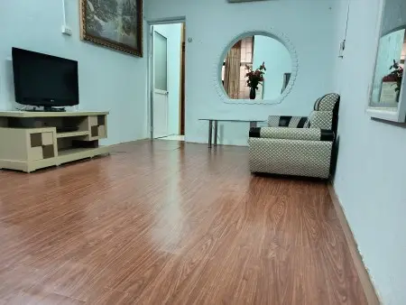 Cho Thuê Căn Hộ Tập Thể Riêng Biệt Tầng 3 Ở 1194 Đường Láng 40M2, 1K1N, Full Đồ, 4 Triệu