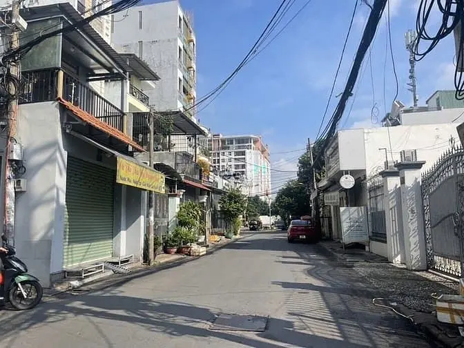 Nhà Hiếm Quận Tân Bình - Lý Thường Kiệt - Lạc Long Quân - 105M2